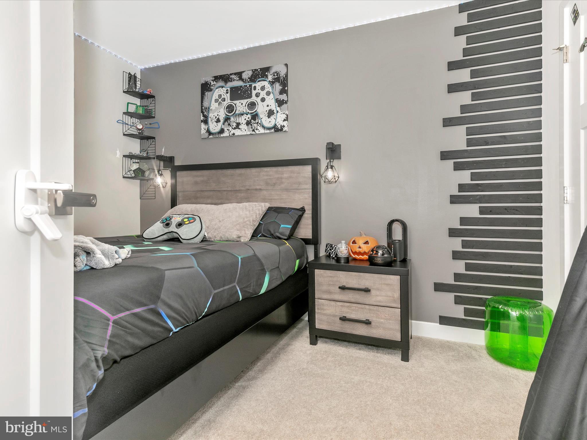 POTOMAC STATION - Residential