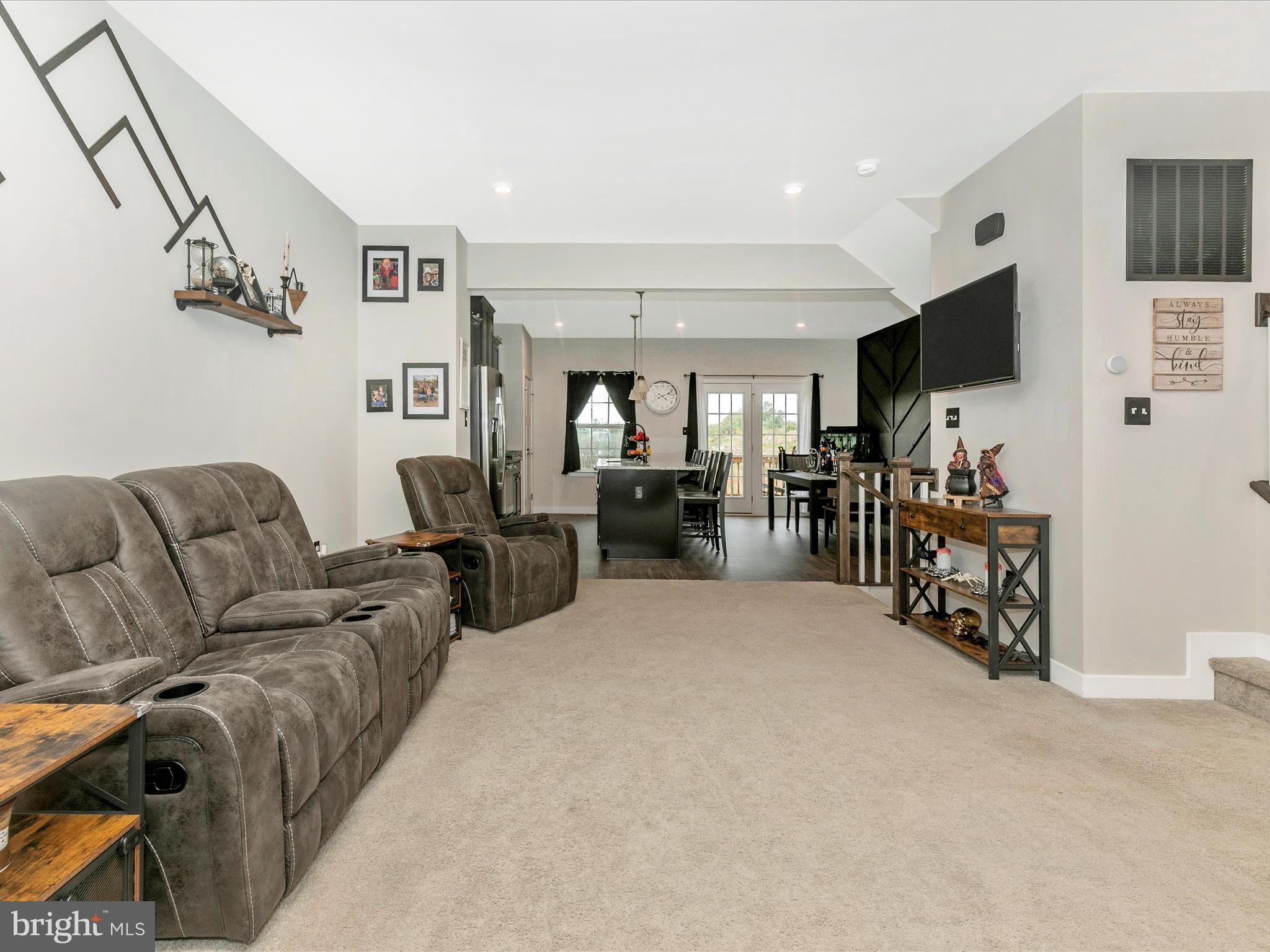 POTOMAC STATION - Residential