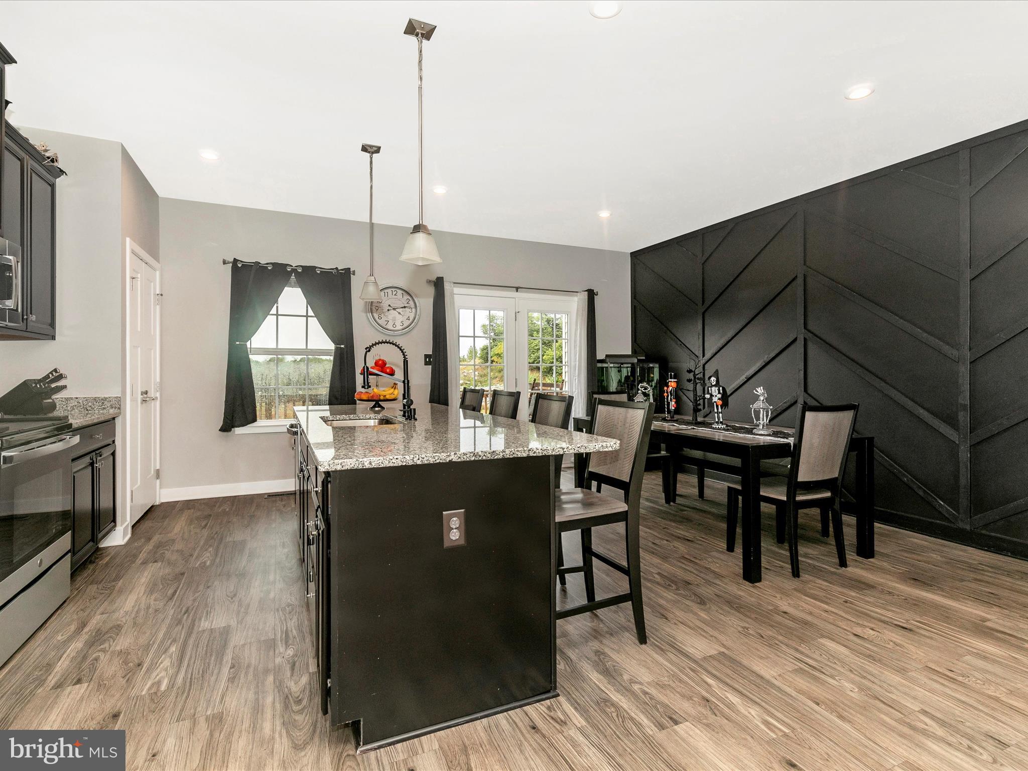 POTOMAC STATION - Residential