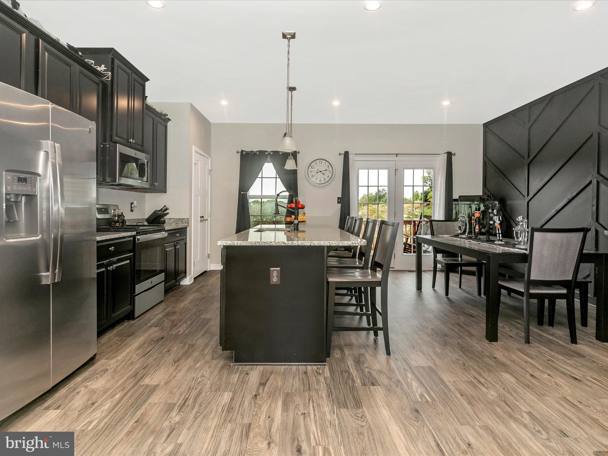 POTOMAC STATION - Residential