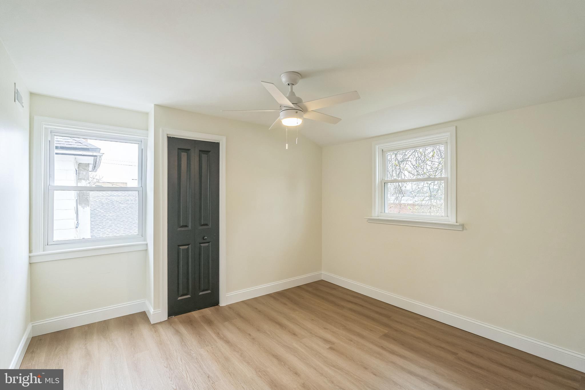 FOX CHASE - Residential