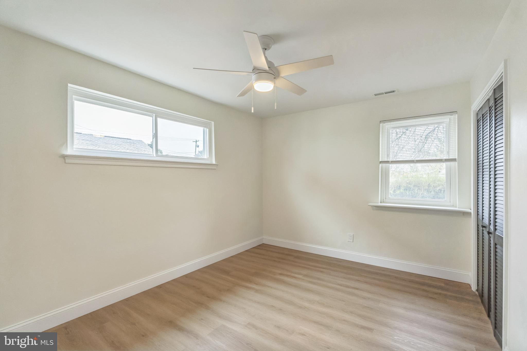 FOX CHASE - Residential