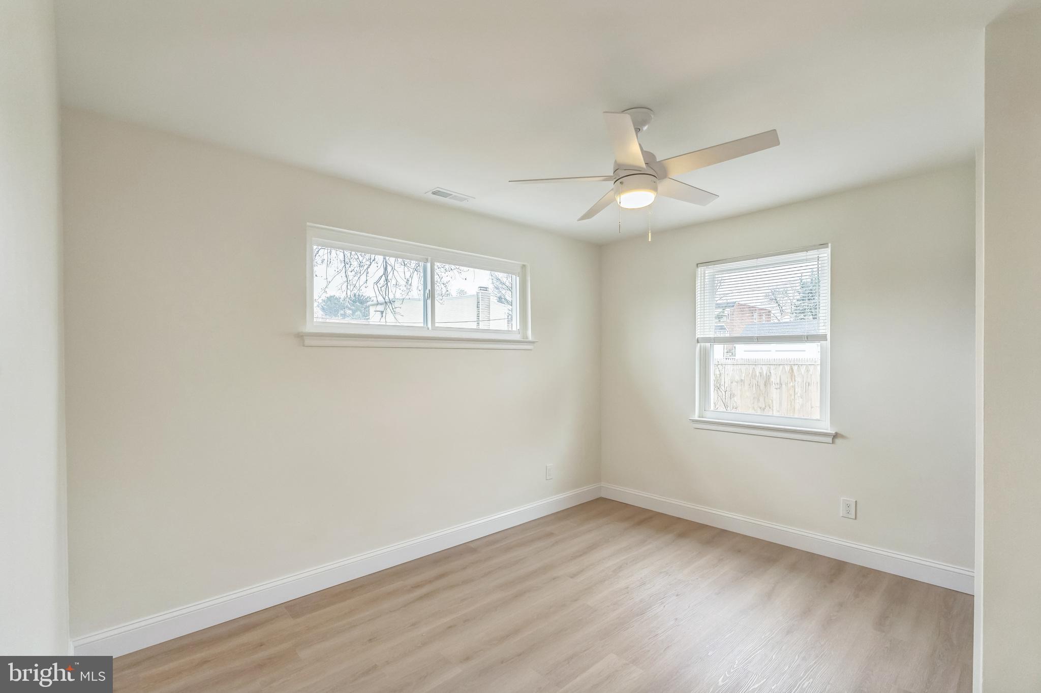 FOX CHASE - Residential