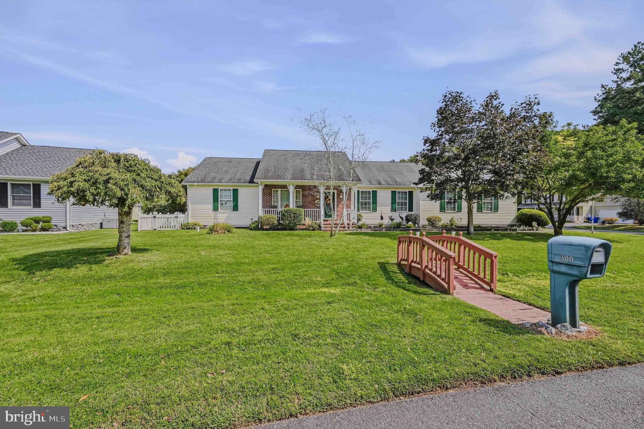 300 PINTAIL DRIVE