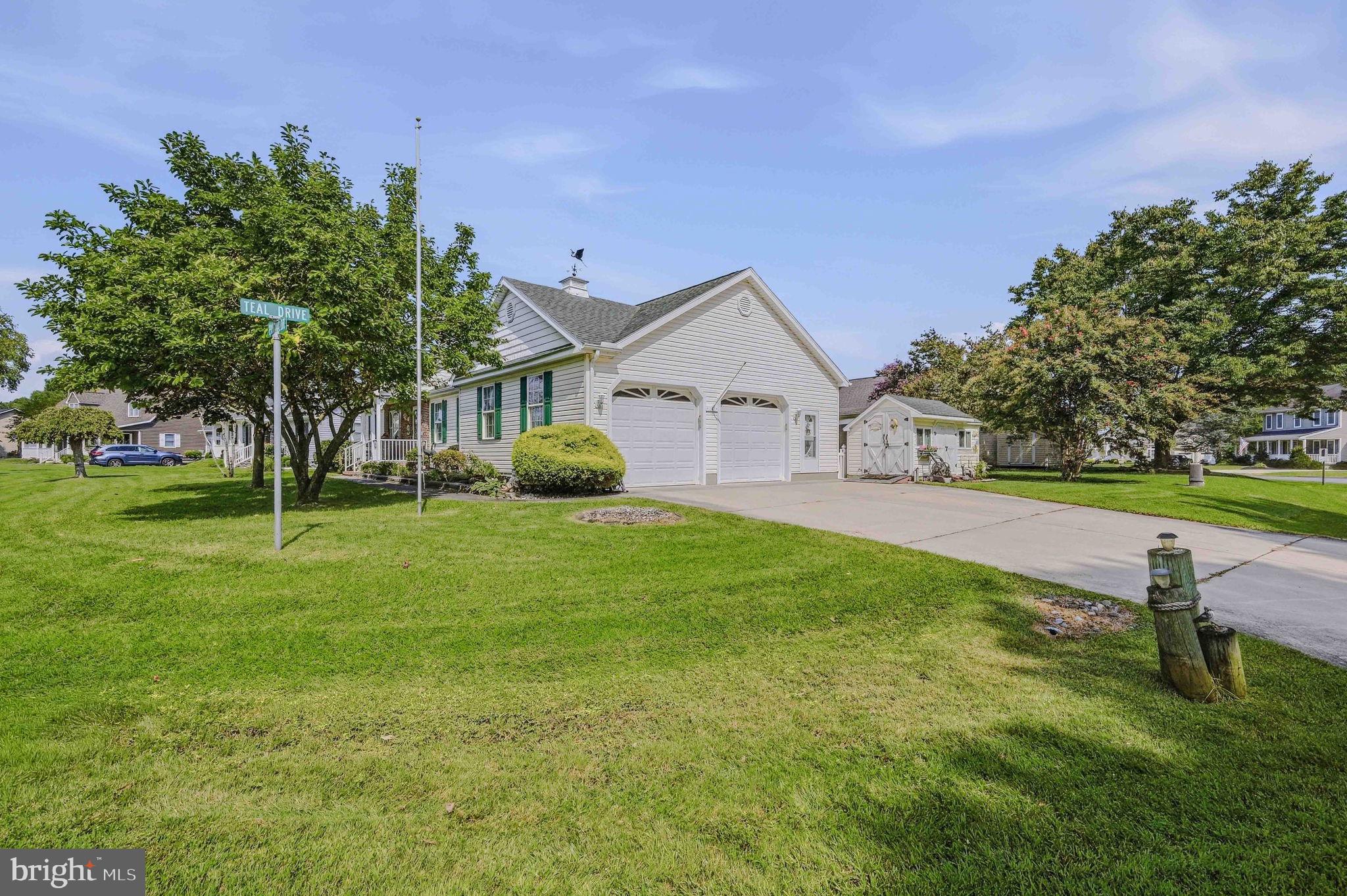300 PINTAIL DRIVE