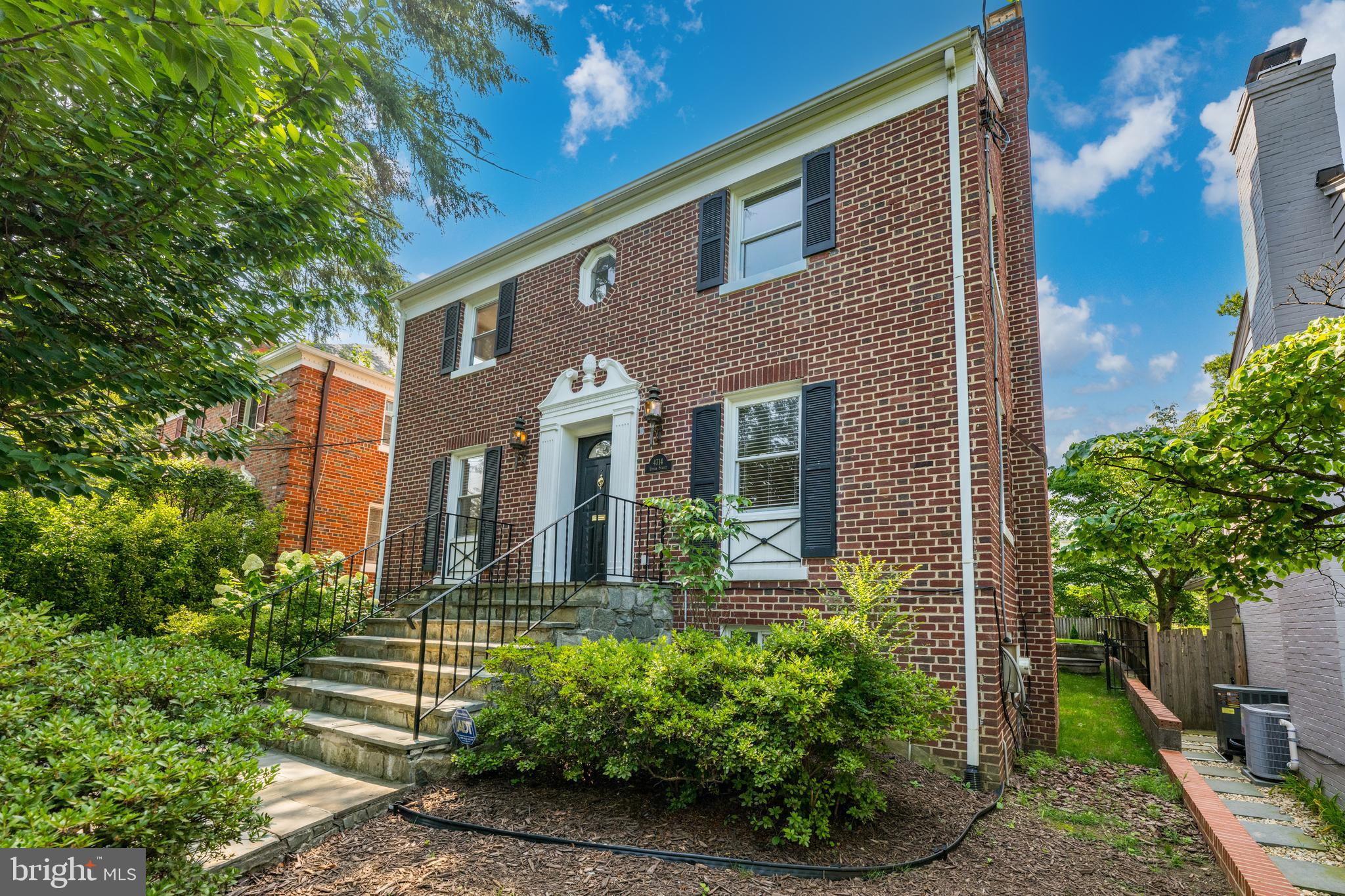 4714 UPTON STREET NW