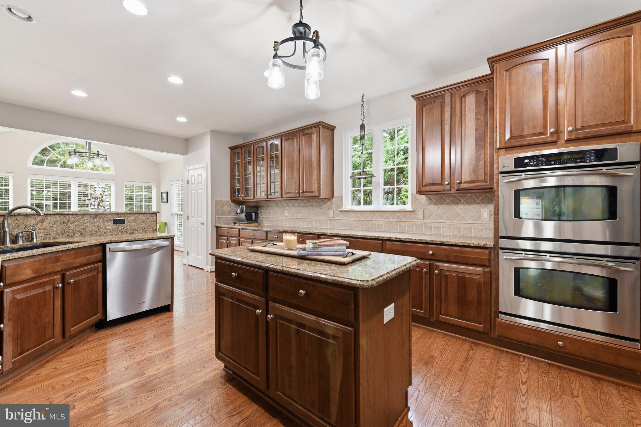 25 WINDING BROOK DRIVE
