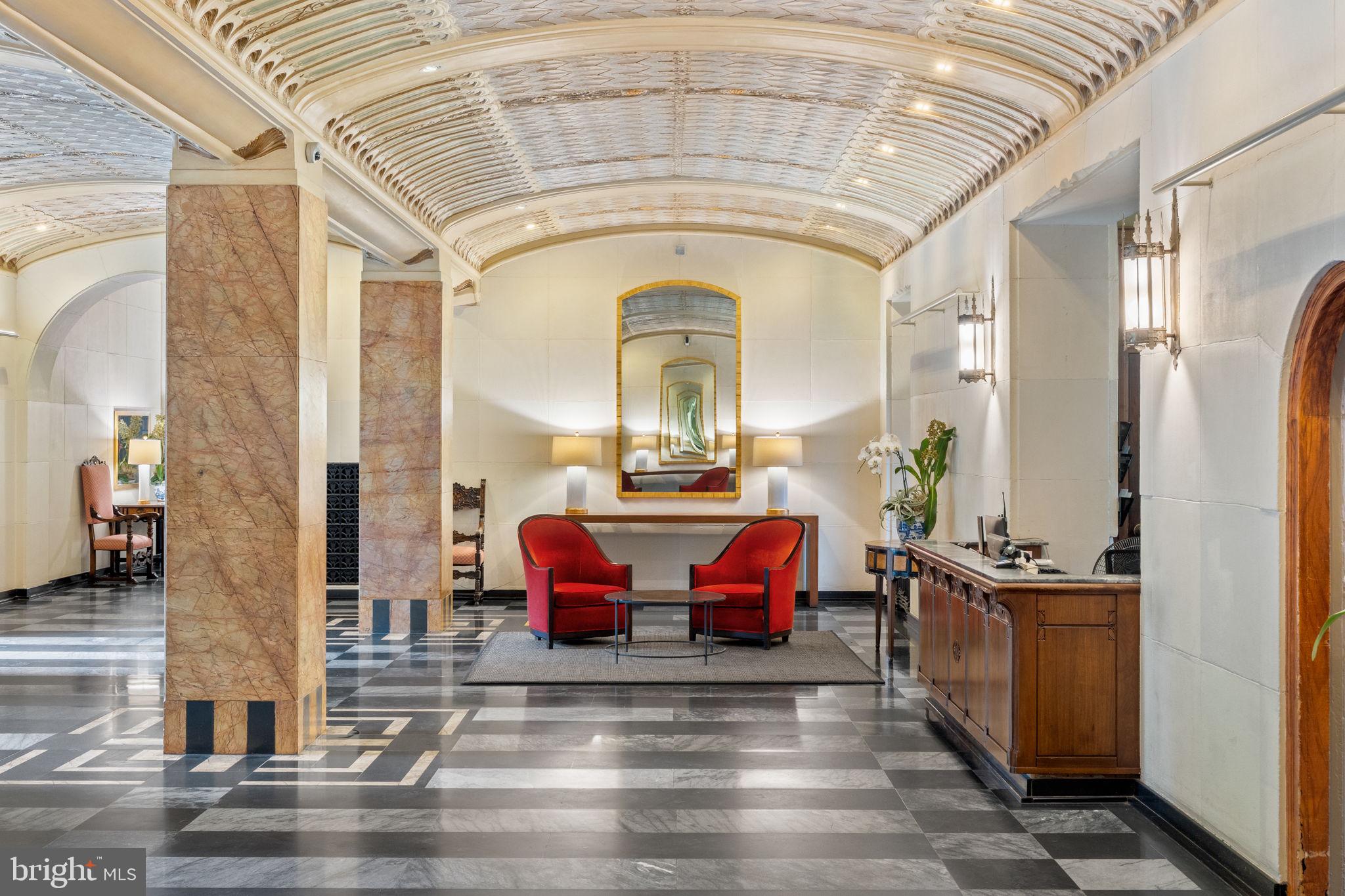 RITTENHOUSE SQUARE - Residential