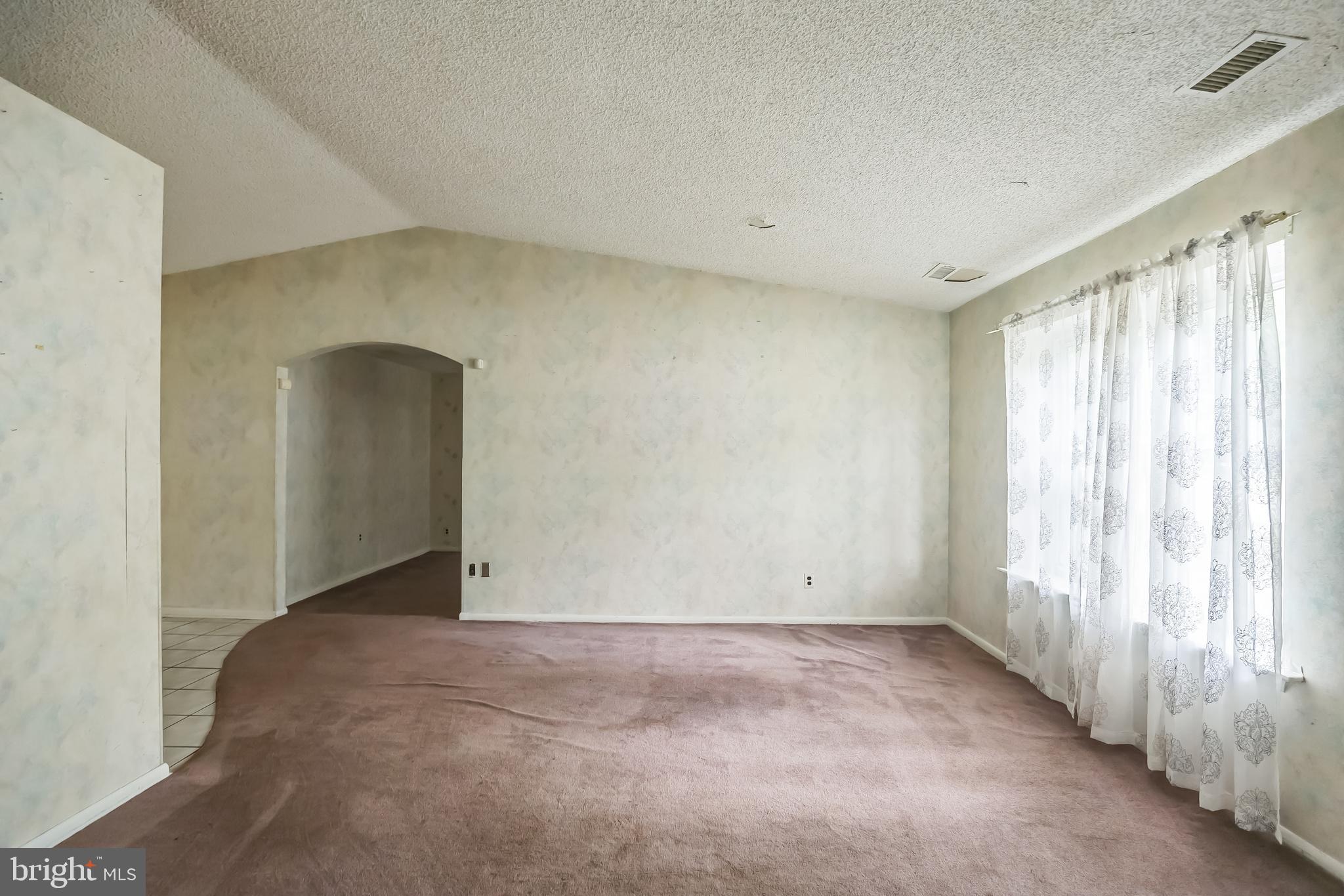 20 SUGAR BUSH DRIVE
