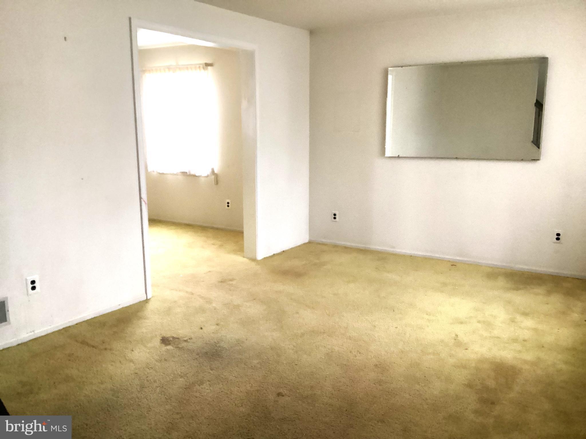 WHITFORD HILL - Residential