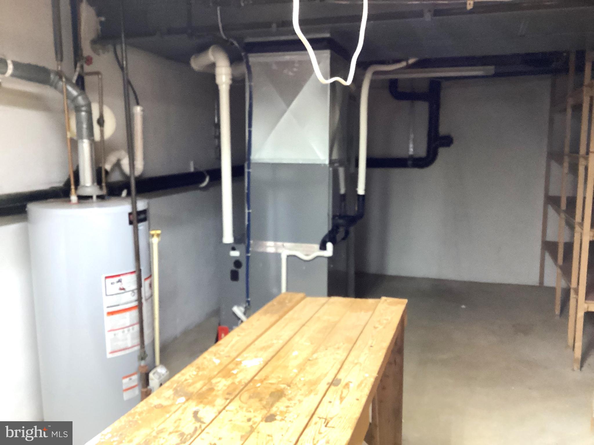 WHITFORD HILL - Residential