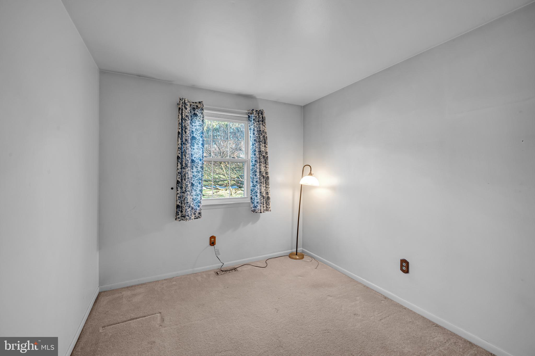 FAIR LEA HILLS - Residential