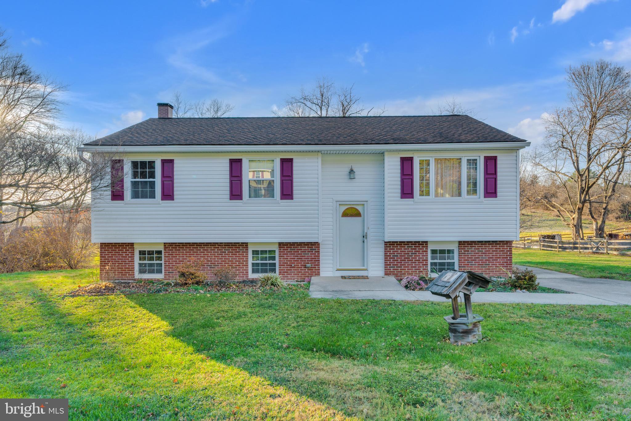 FAIR LEA HILLS - Residential