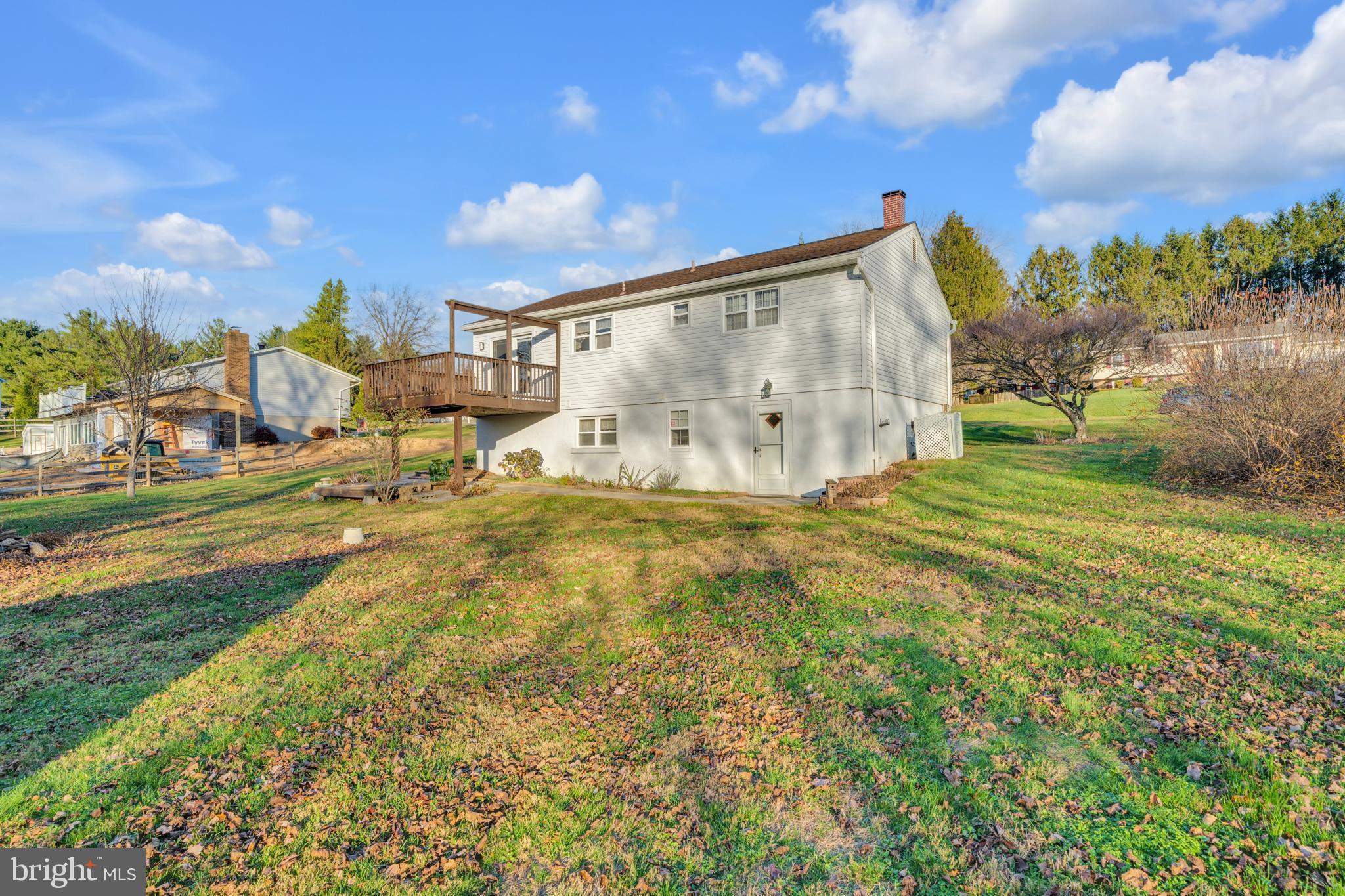 FAIR LEA HILLS - Residential