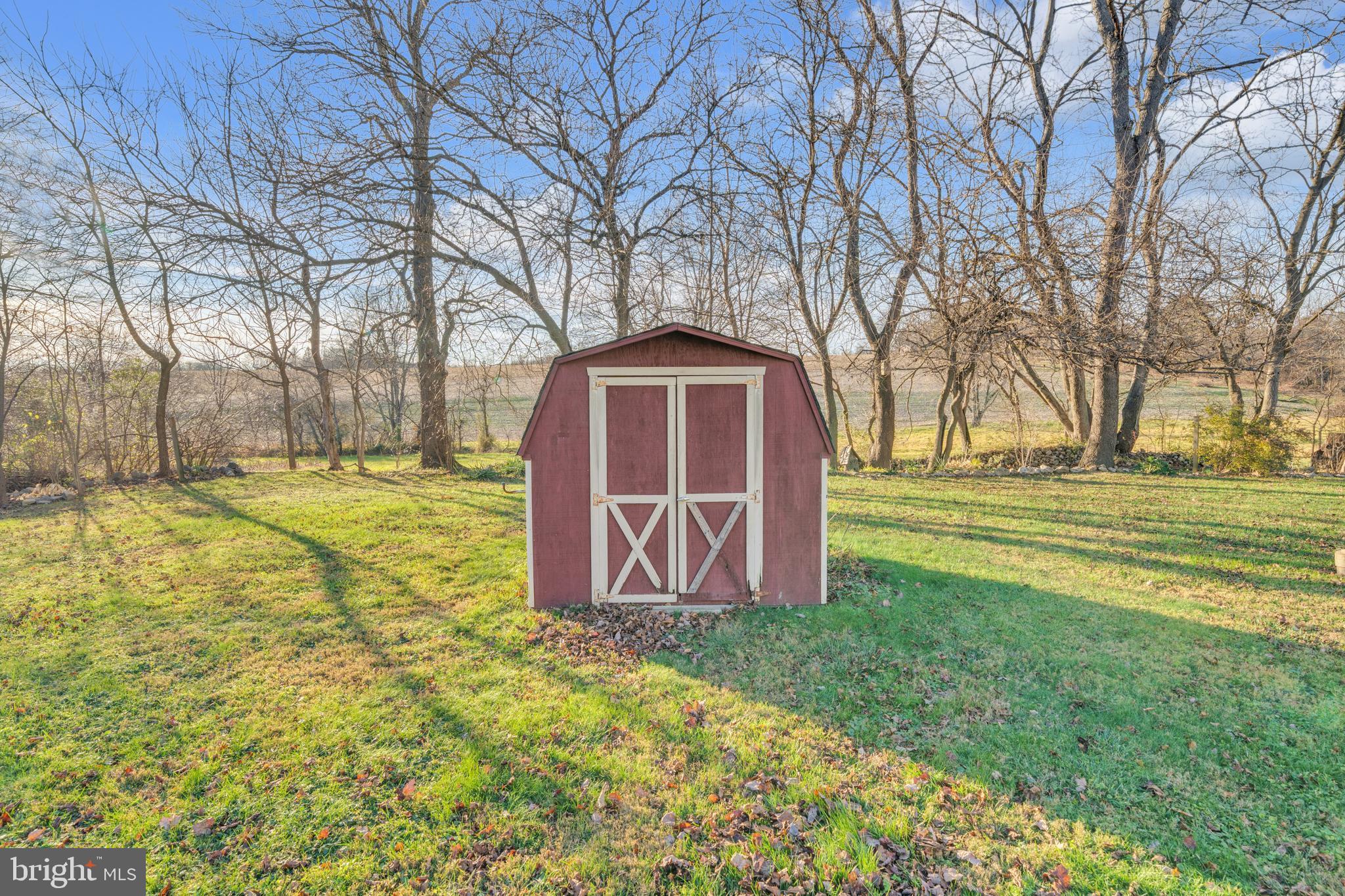 FAIR LEA HILLS - Residential