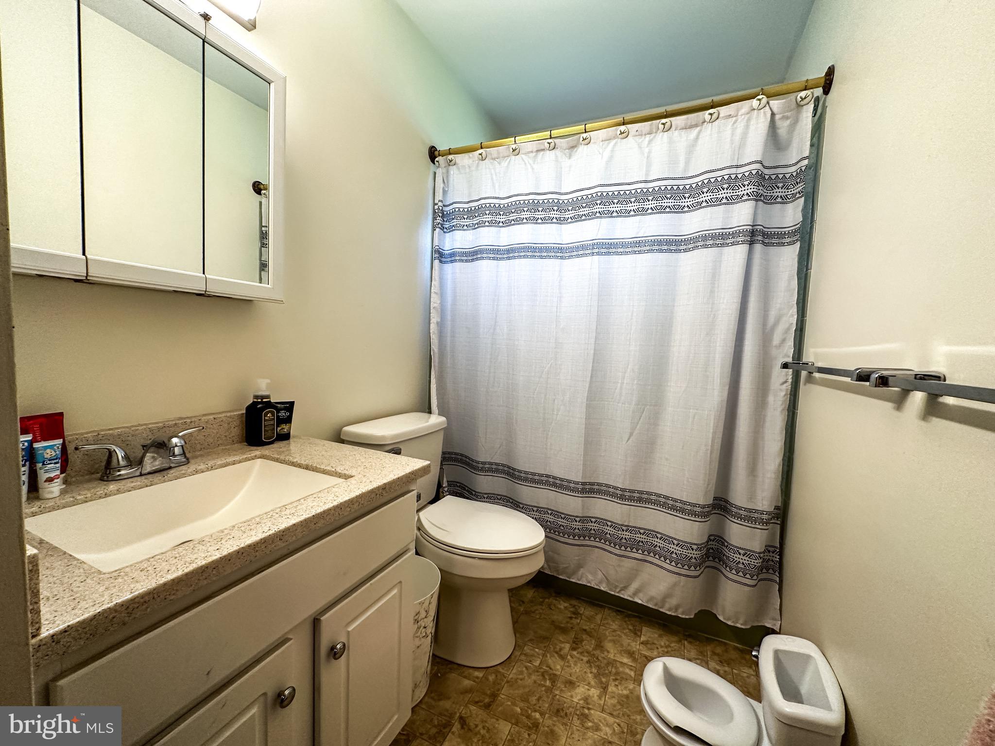 HALFWAY AREA - Residential