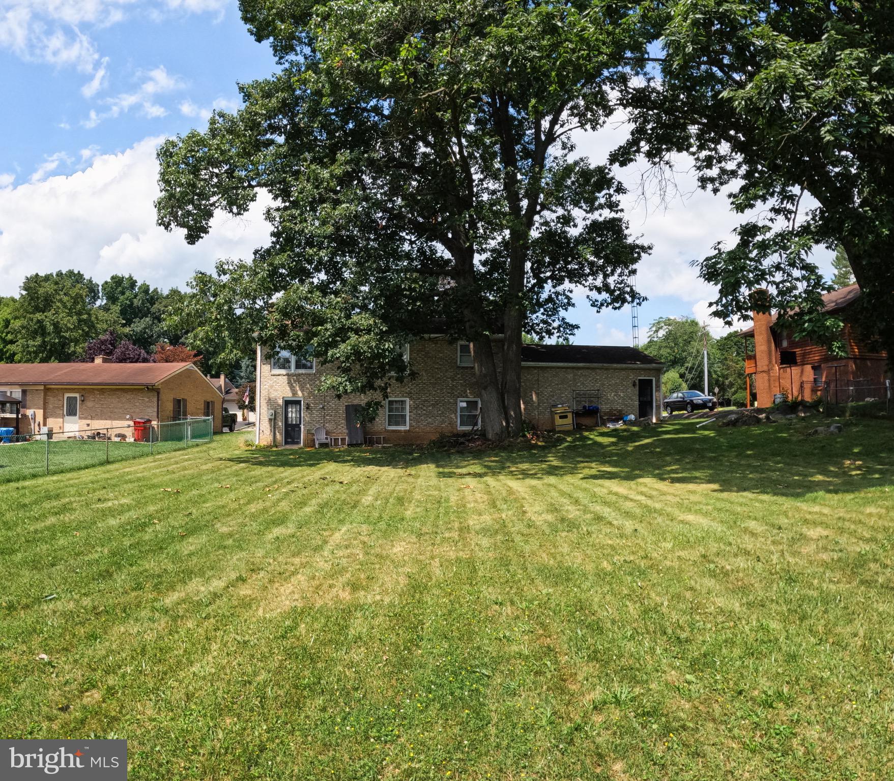 HALFWAY AREA - Residential