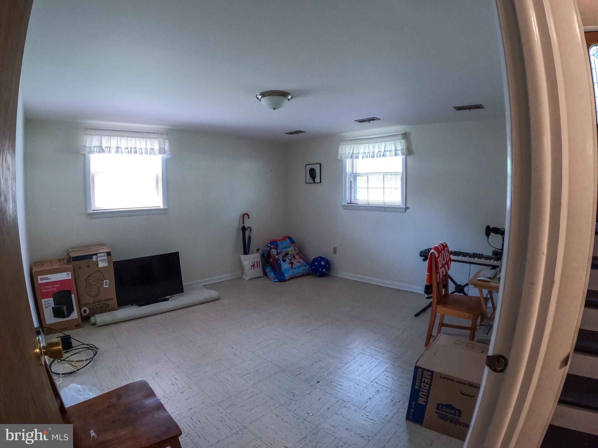 HALFWAY AREA - Residential