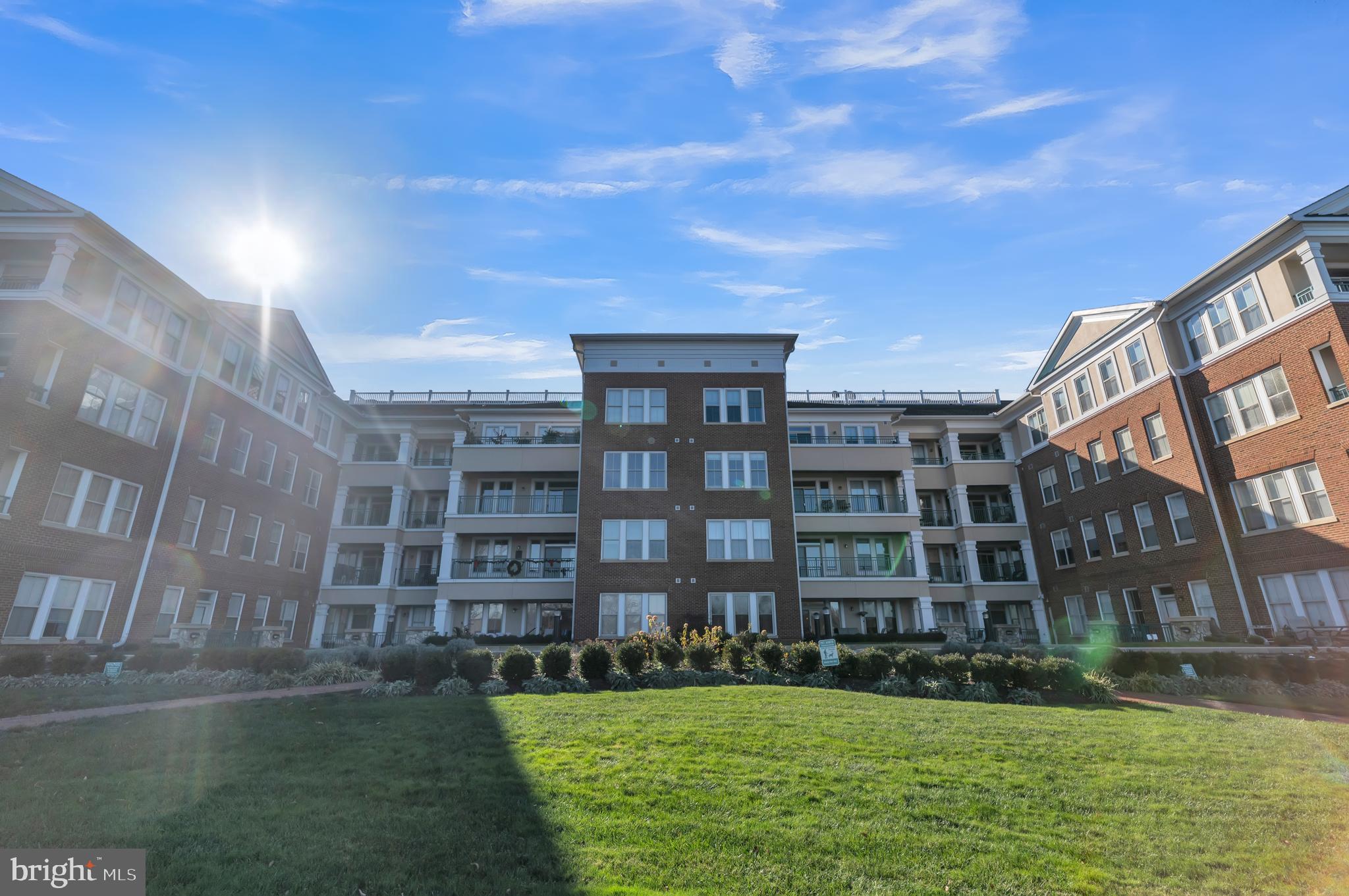 BELMONT BAY - Residential Lease