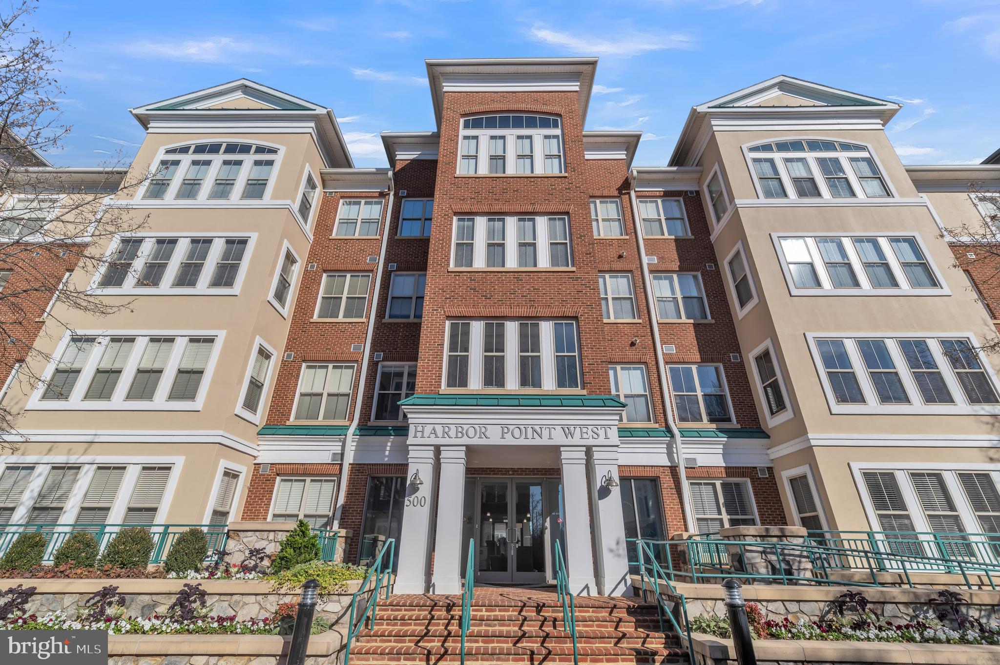 BELMONT BAY - Residential Lease