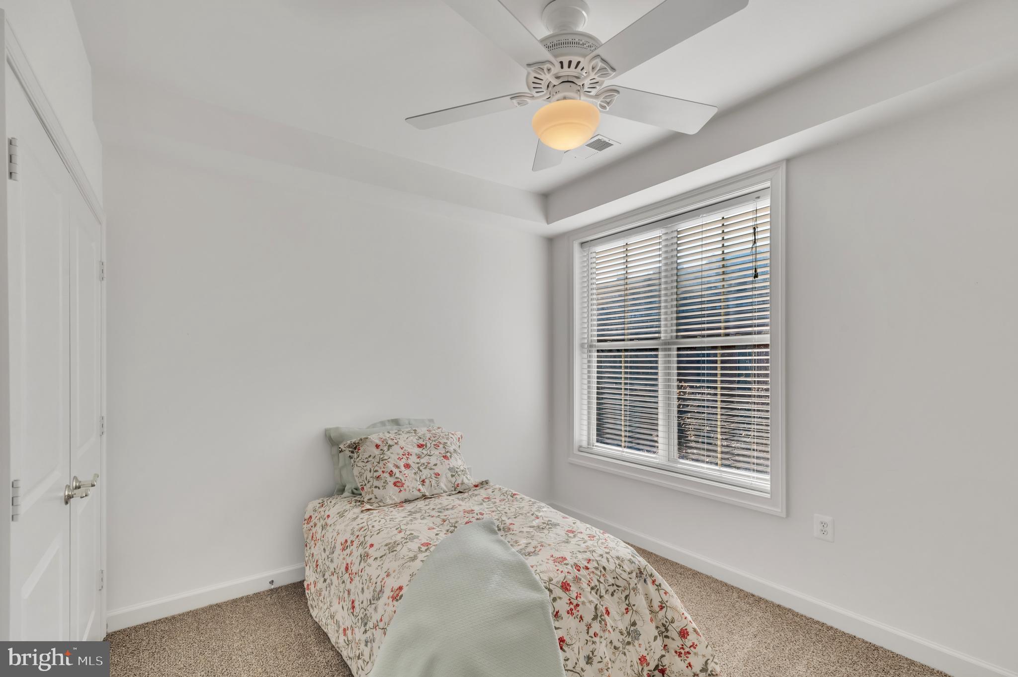 BELMONT BAY - Residential Lease