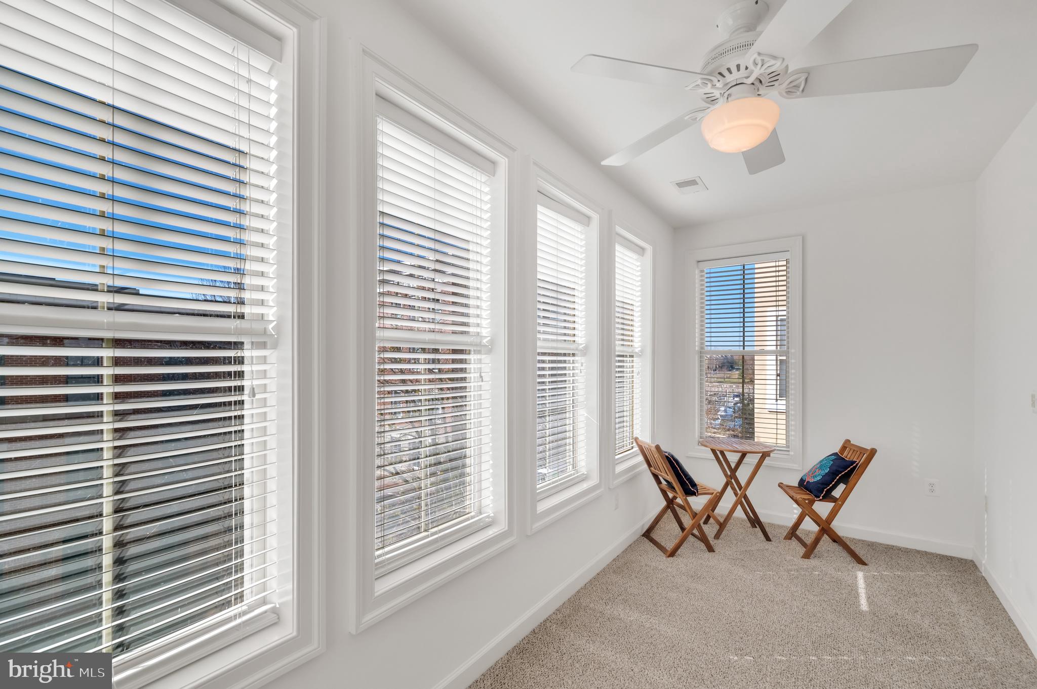 BELMONT BAY - Residential Lease