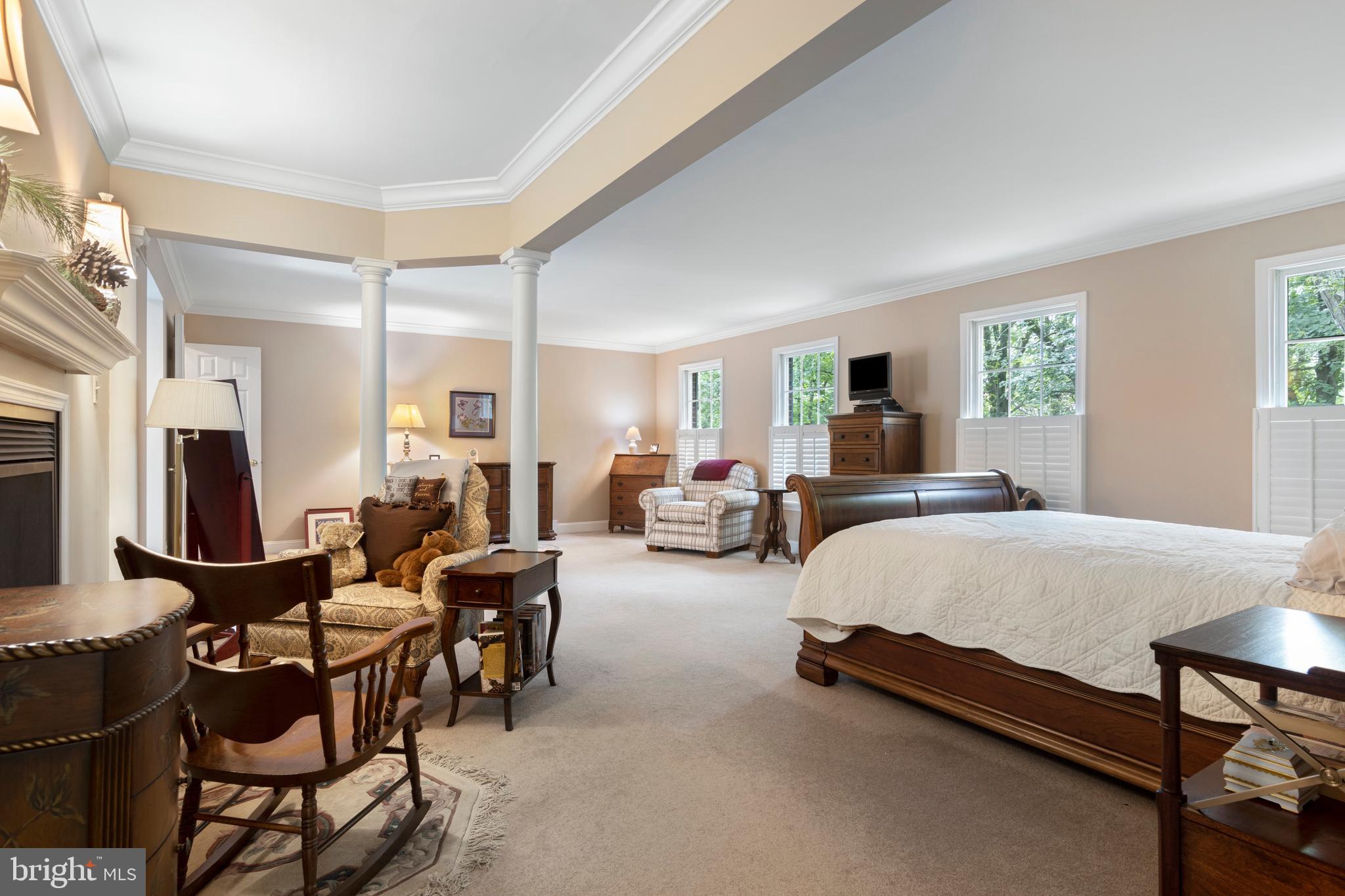 GWYNEDD KNOLL - Residential