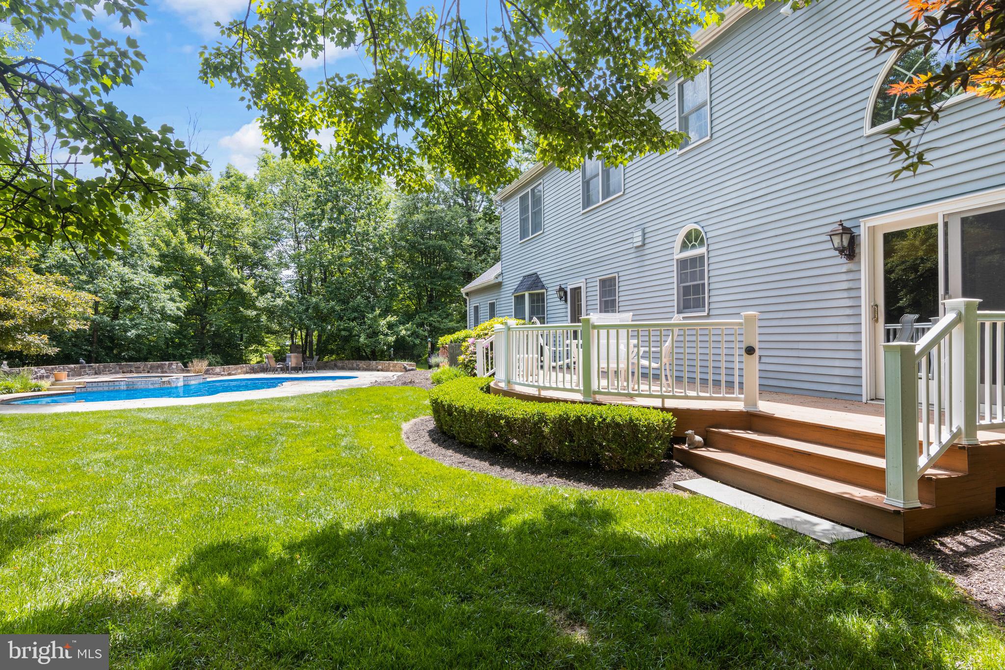 GWYNEDD KNOLL - Residential