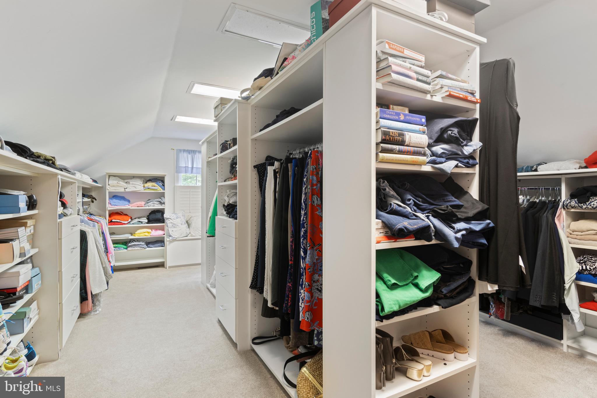 GWYNEDD KNOLL - Residential