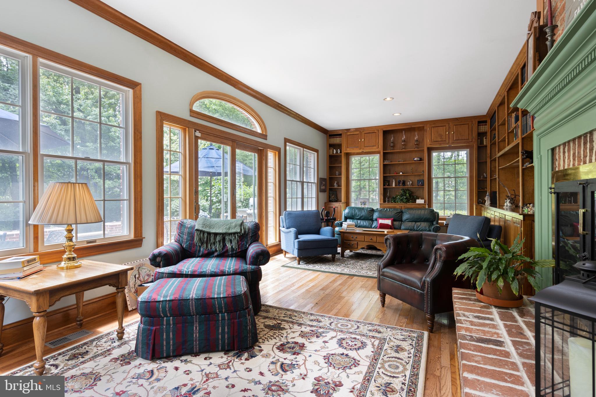 GWYNEDD KNOLL - Residential