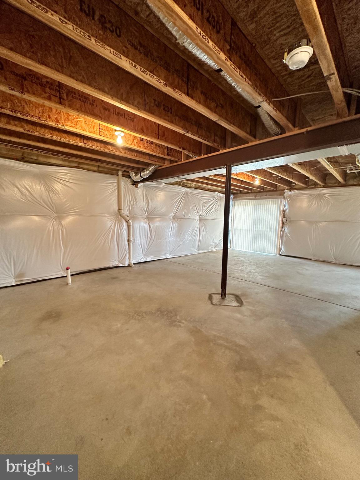 THE GALLERY - Residential Lease