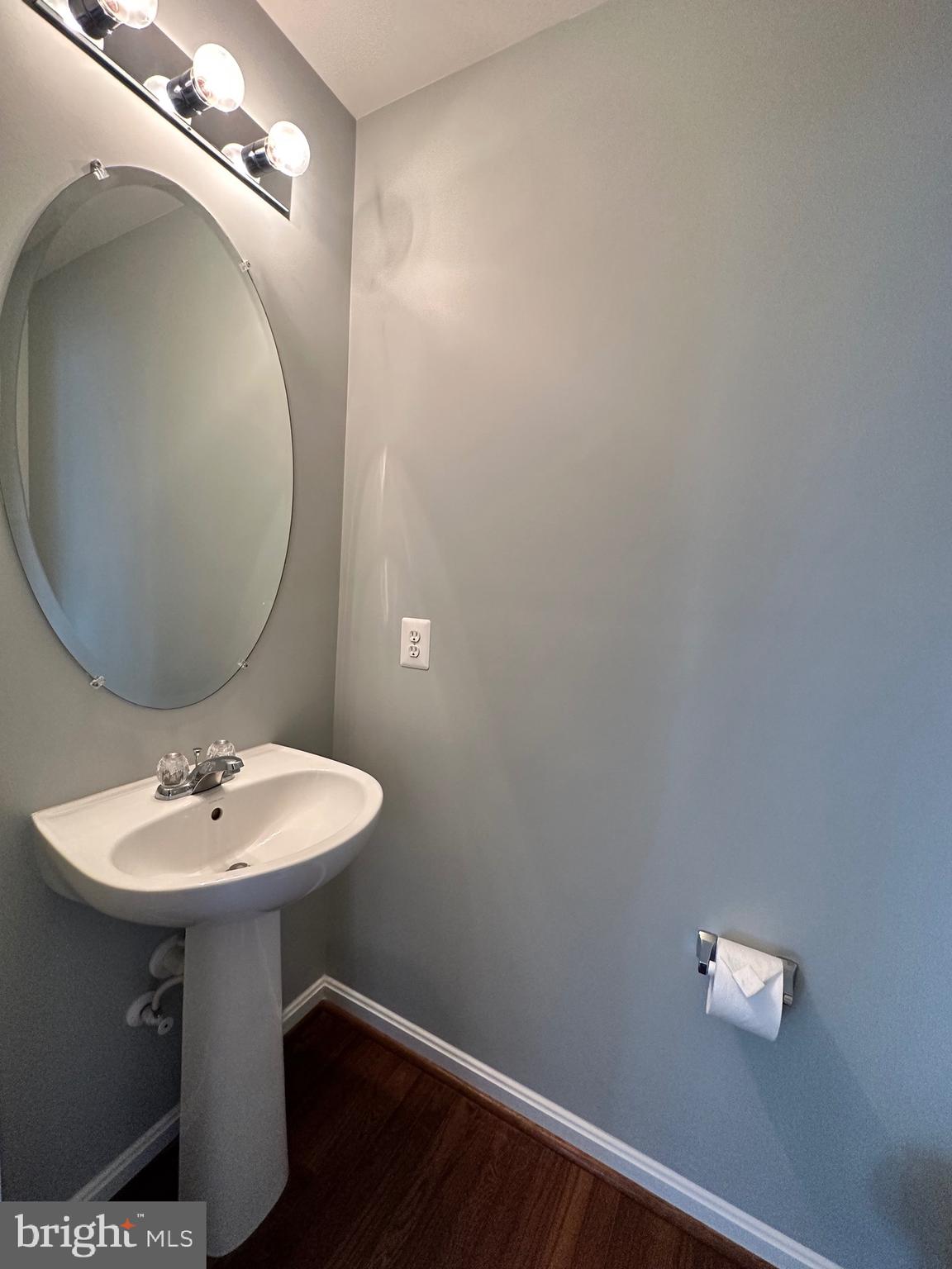 THE GALLERY - Residential Lease