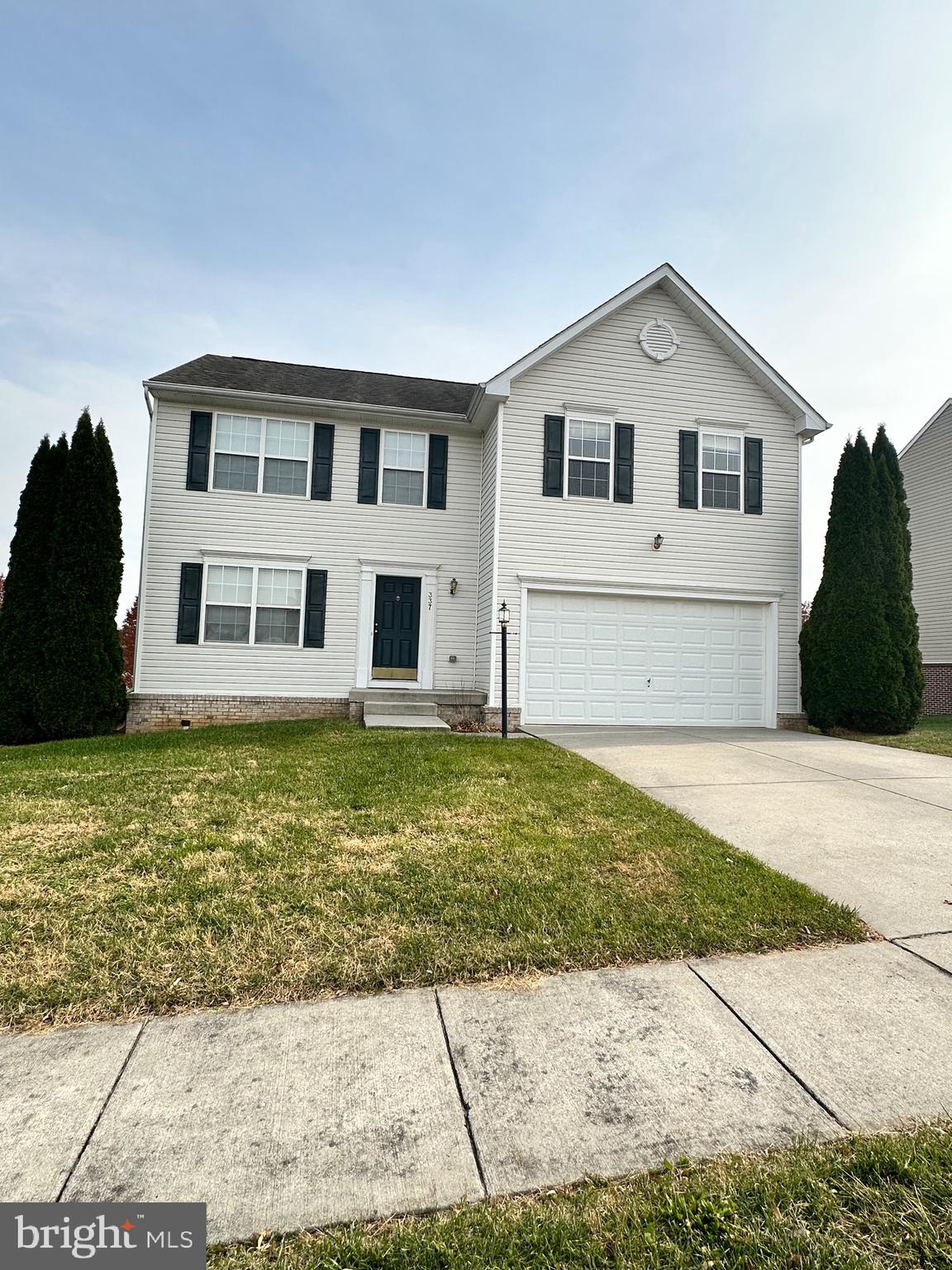 THE GALLERY - Residential Lease