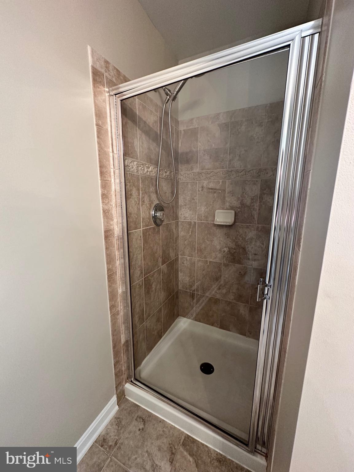 THE GALLERY - Residential Lease