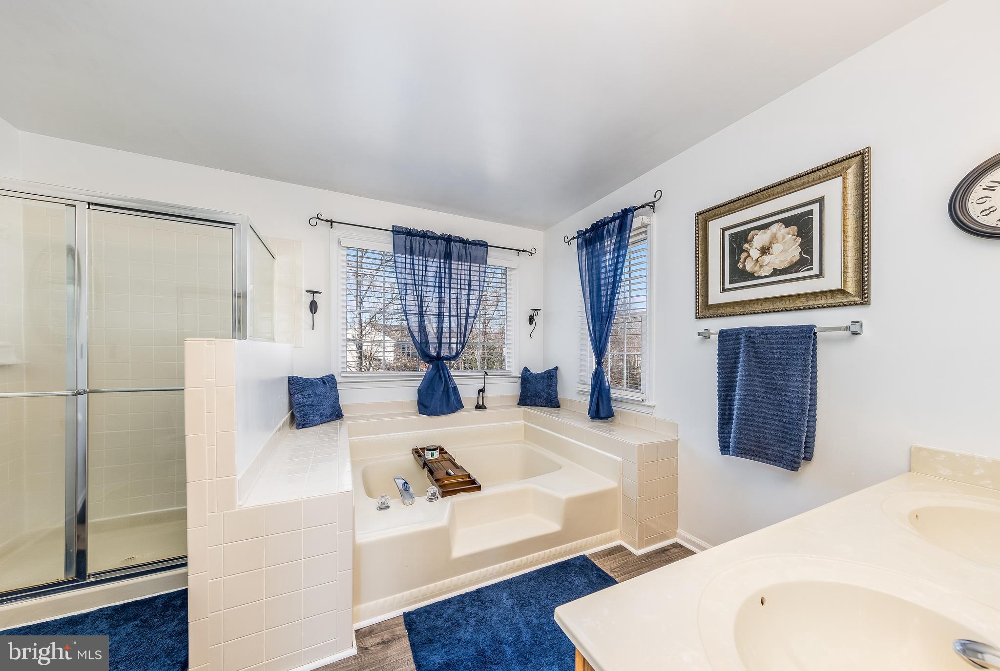 SUMMERWOOD - Residential