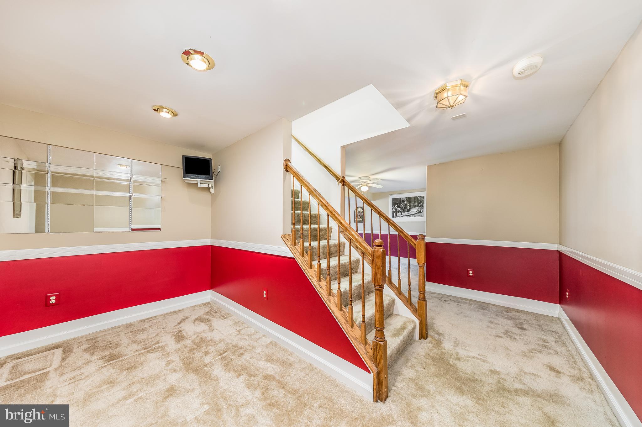 SUMMERWOOD - Residential