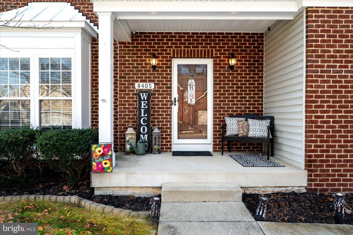 SHAMROCK MANOR - Residential