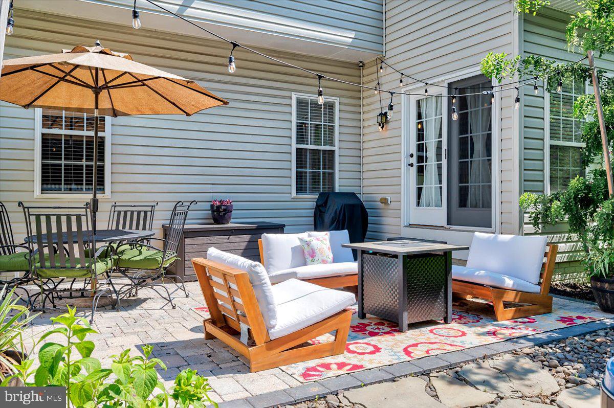 SHAMROCK MANOR - Residential