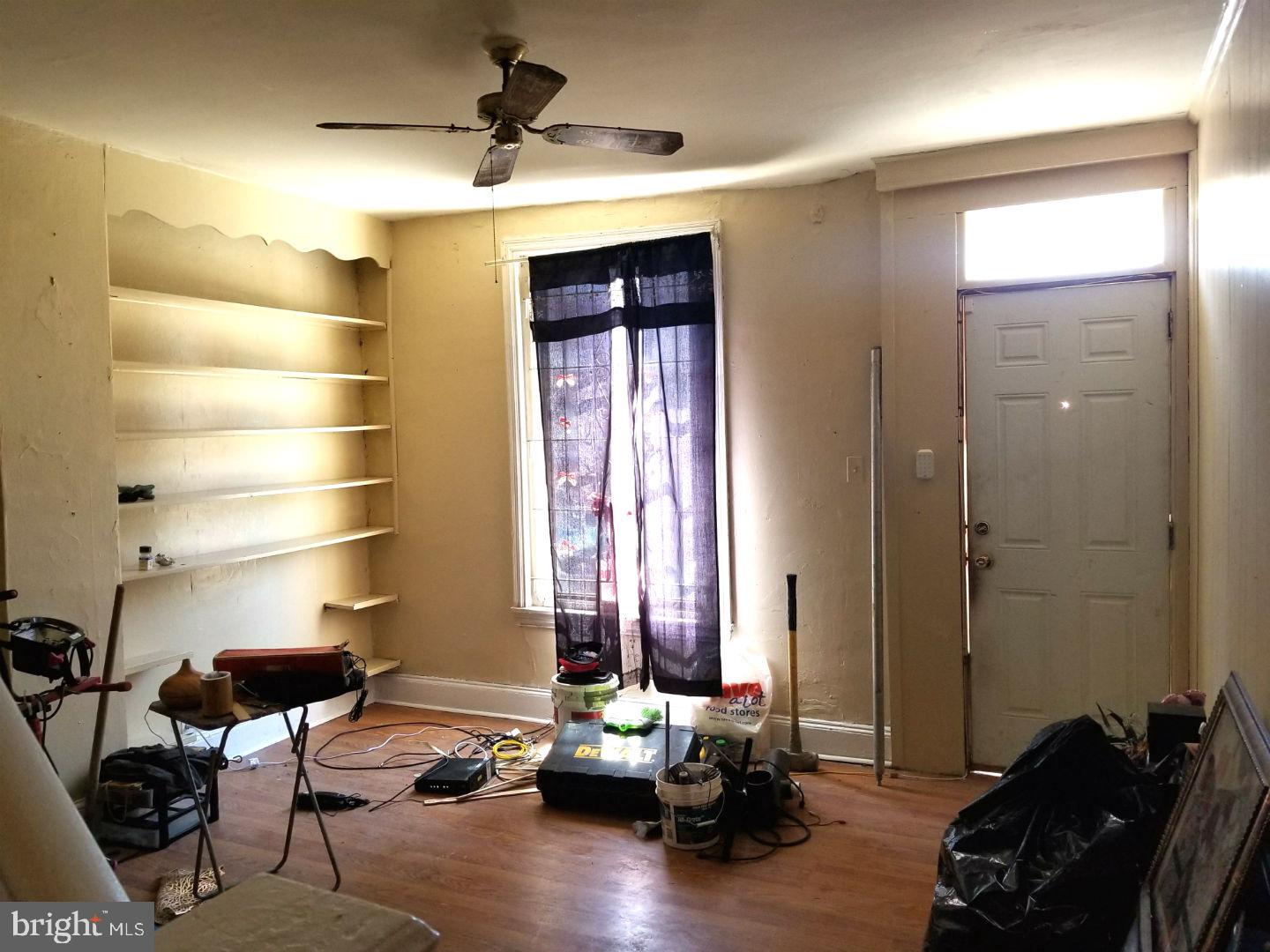 PHILADELPHIA (NORTHWEST) - Residential