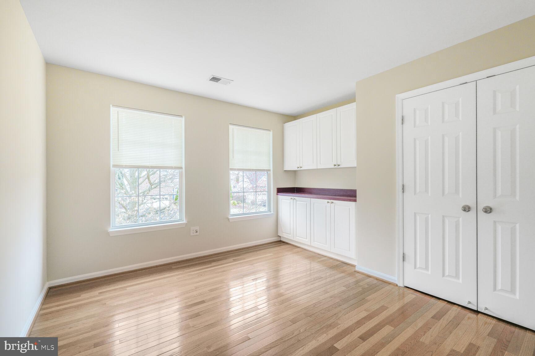 HIGHGROVE ESTATES - Residential Lease