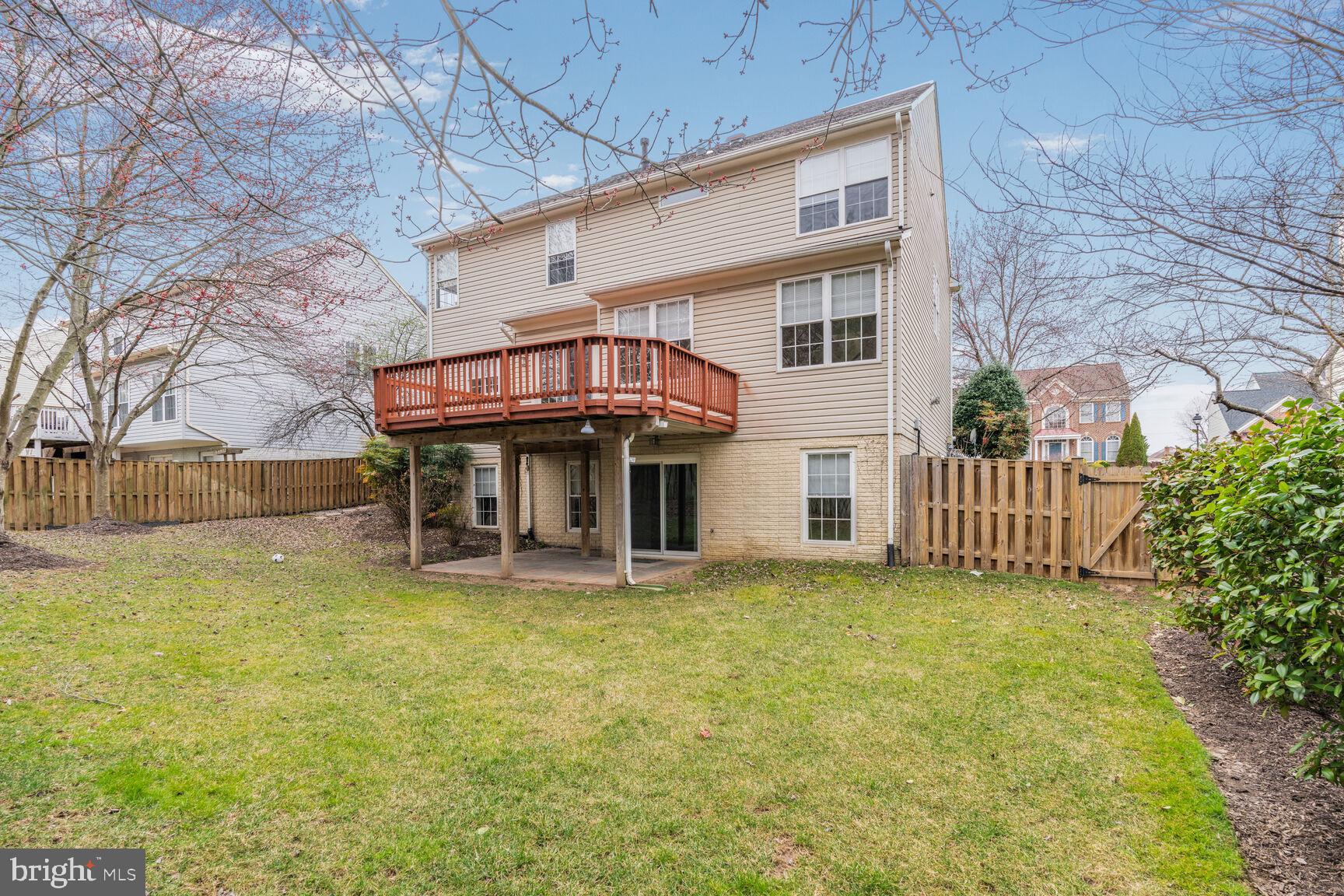 HIGHGROVE ESTATES - Residential Lease