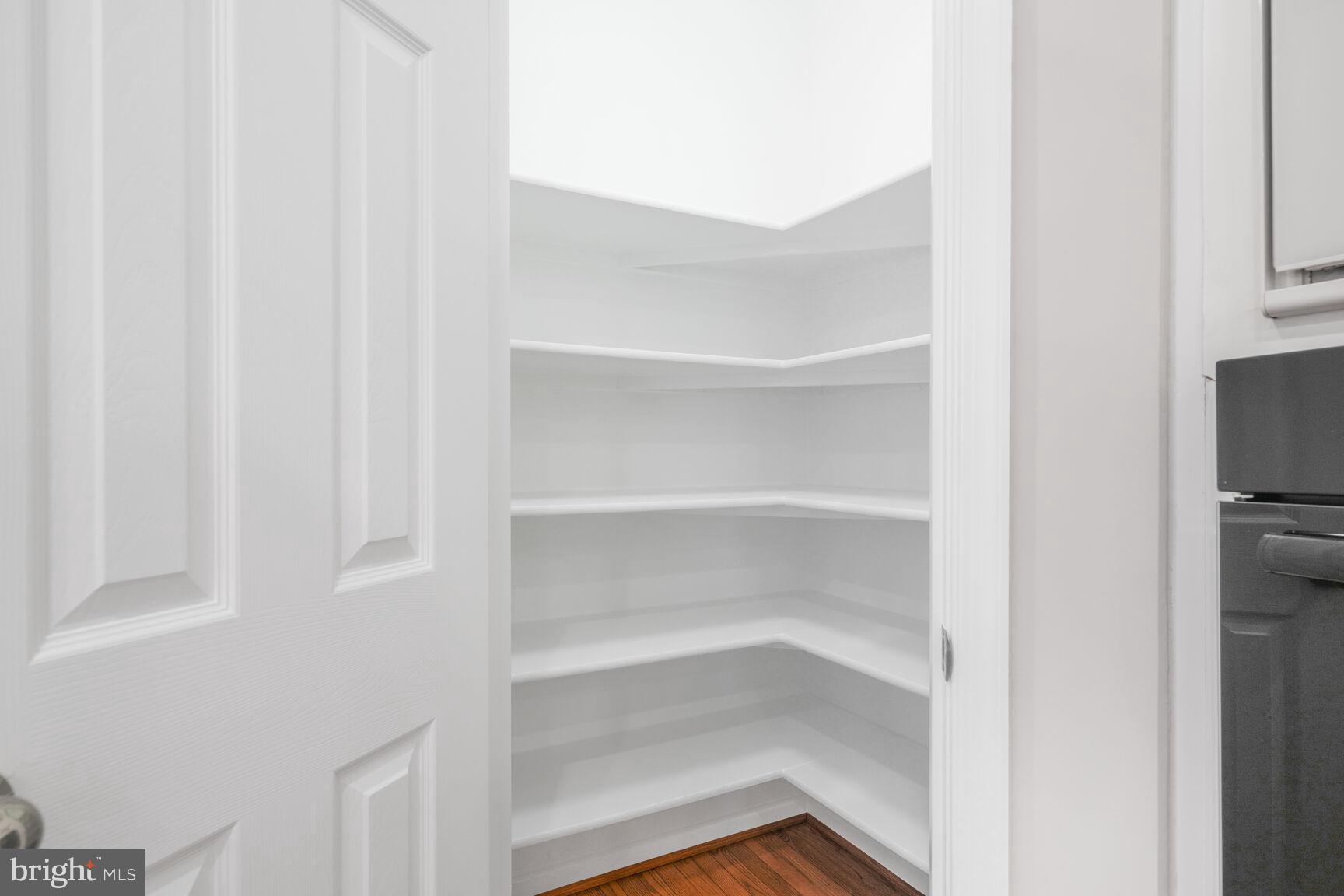 HIGHGROVE ESTATES - Residential Lease