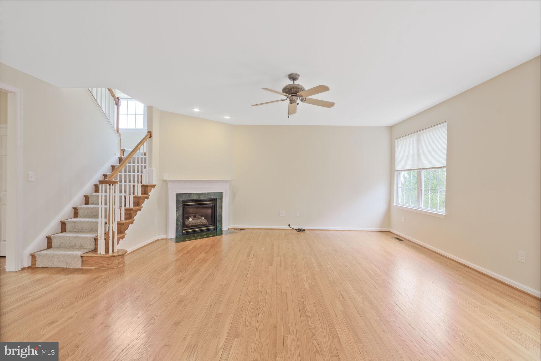 HIGHGROVE ESTATES - Residential Lease