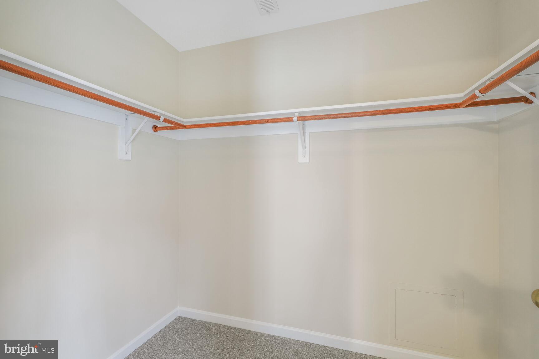 HIGHGROVE ESTATES - Residential Lease