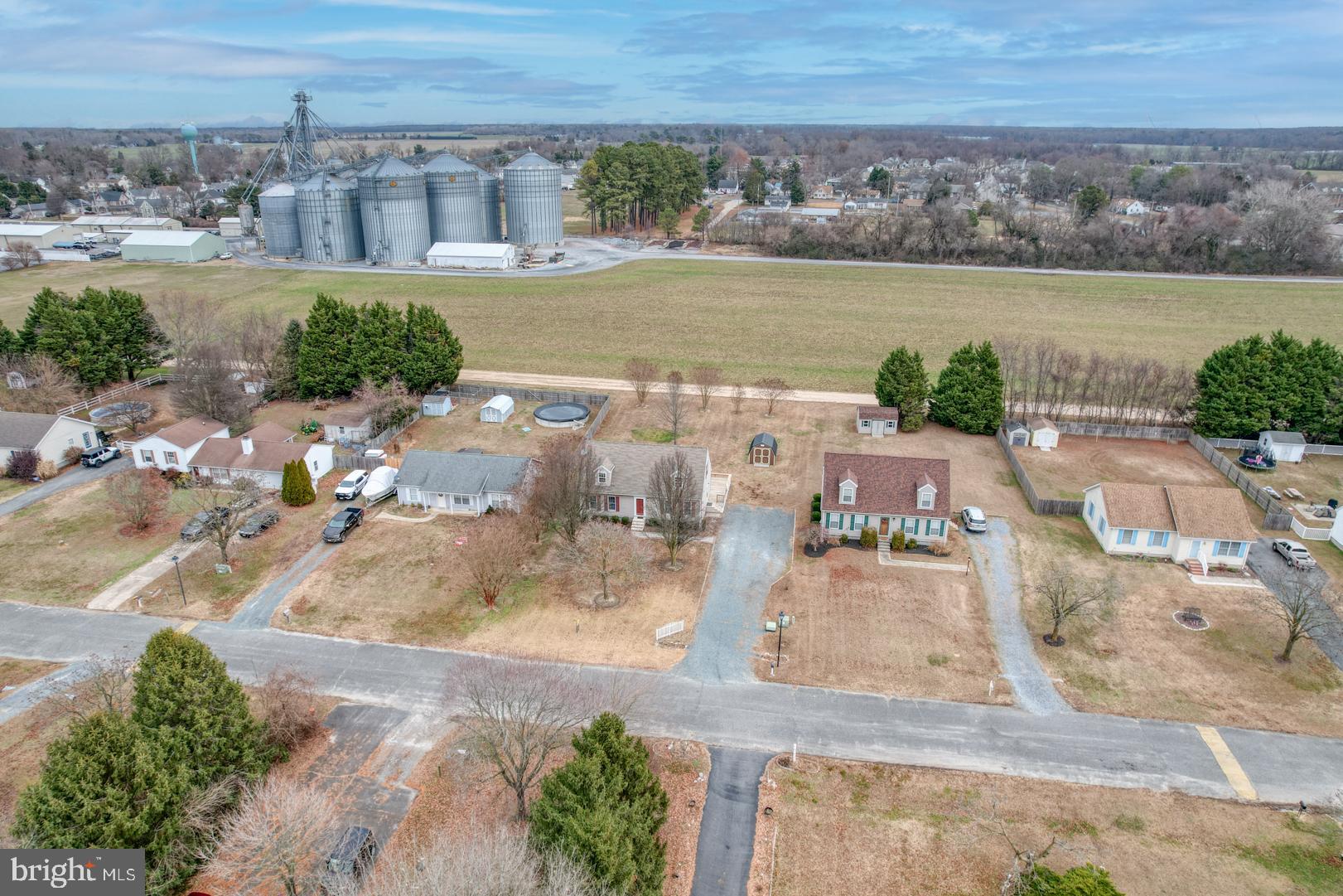 APPLE LANE - Residential