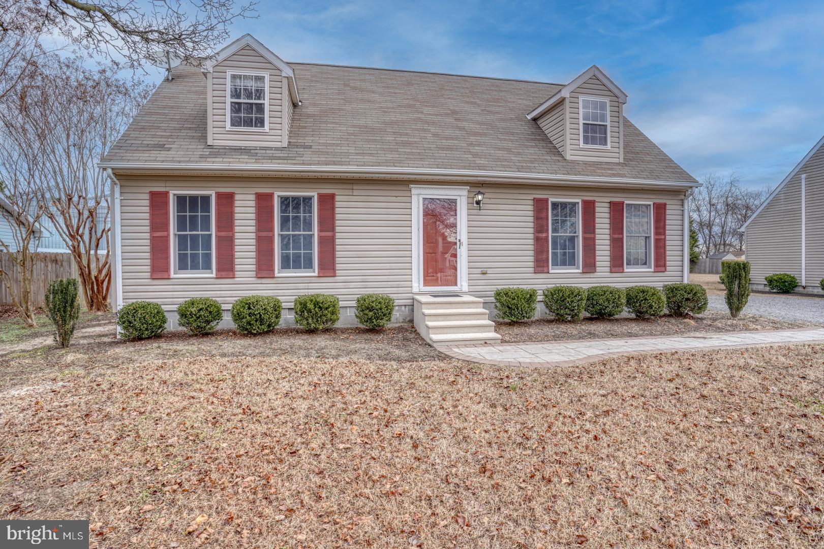 APPLE LANE - Residential