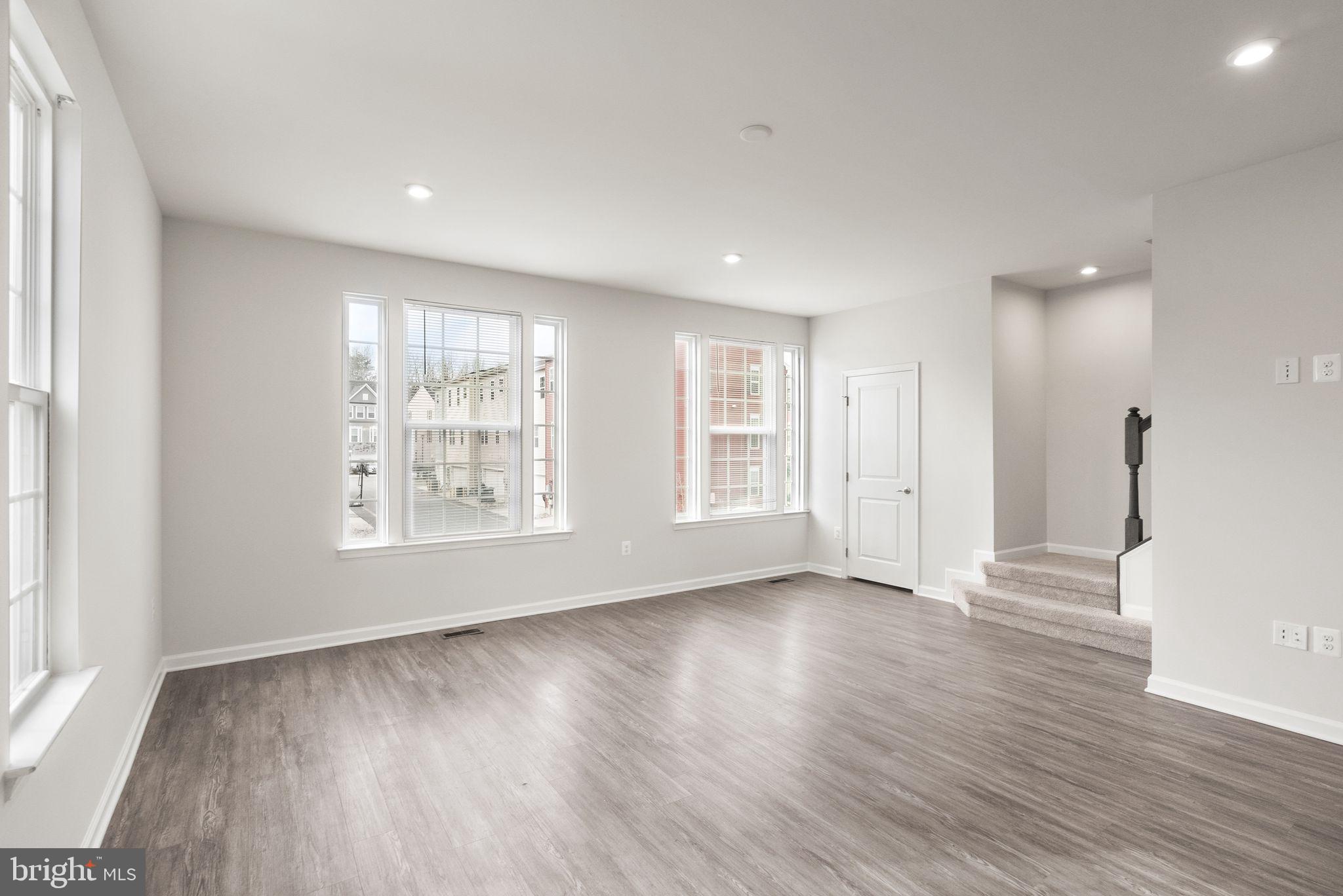 WHEATLAND STATION - Residential