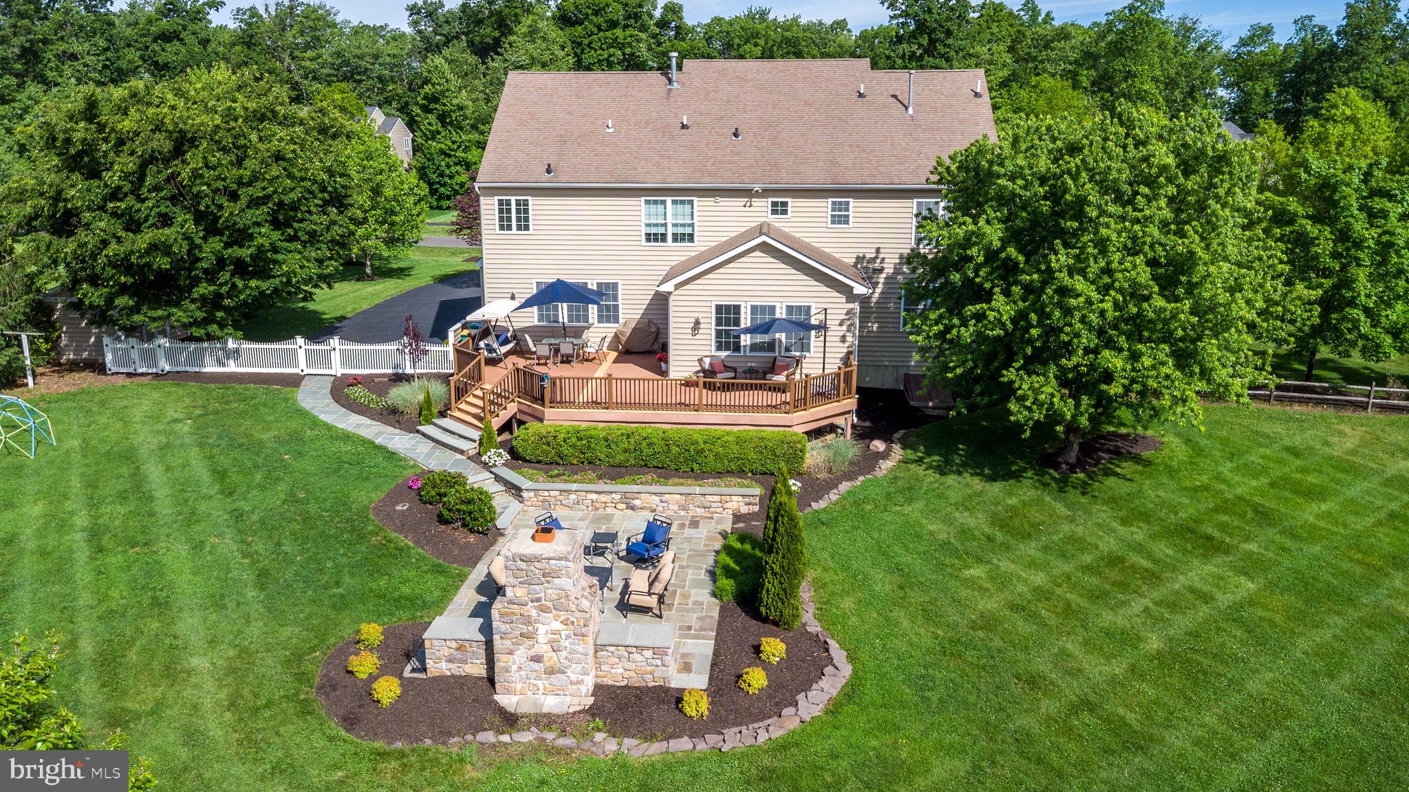 ESTATES OF DEEP RUN - Residential