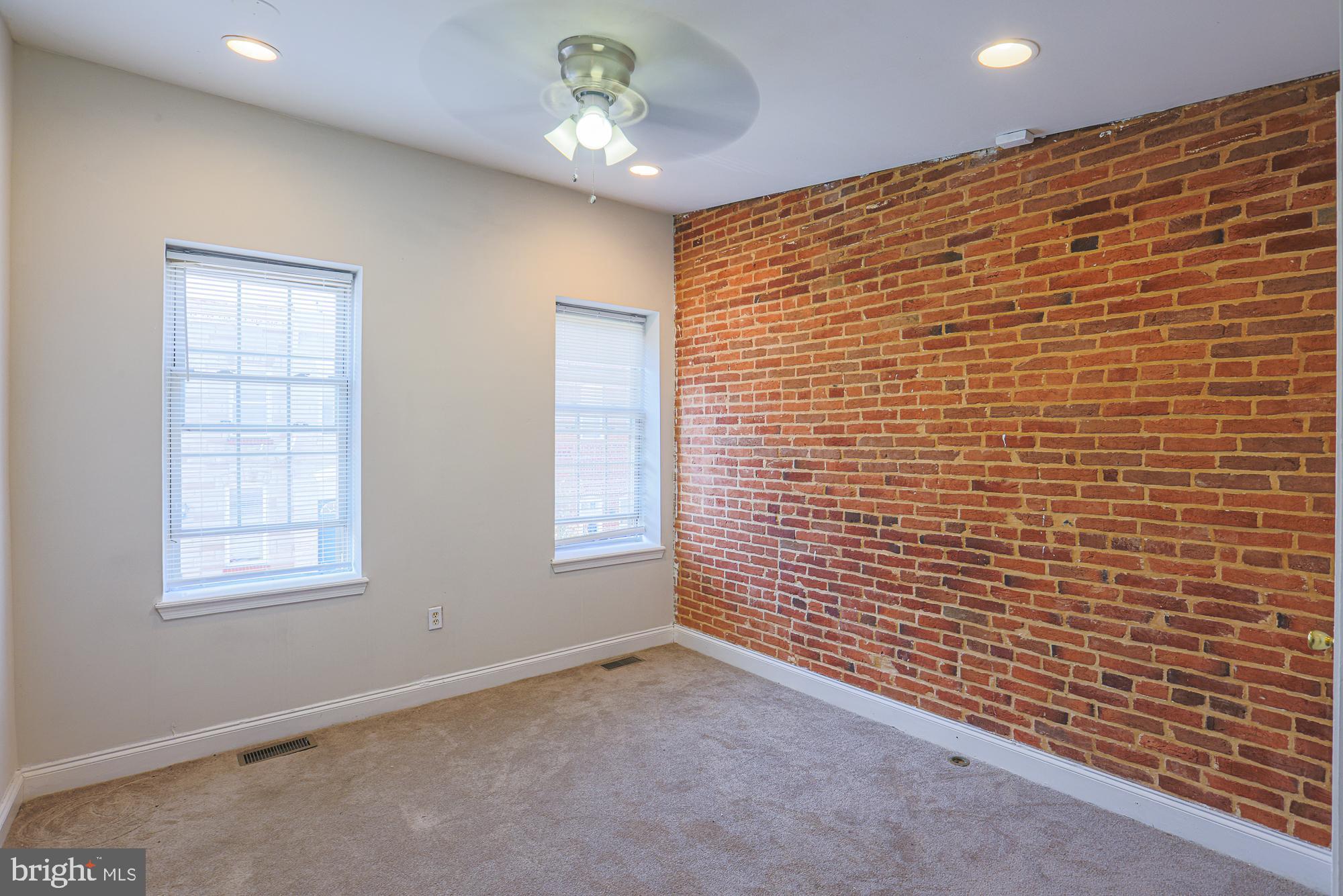 CARROLL PARK - Residential