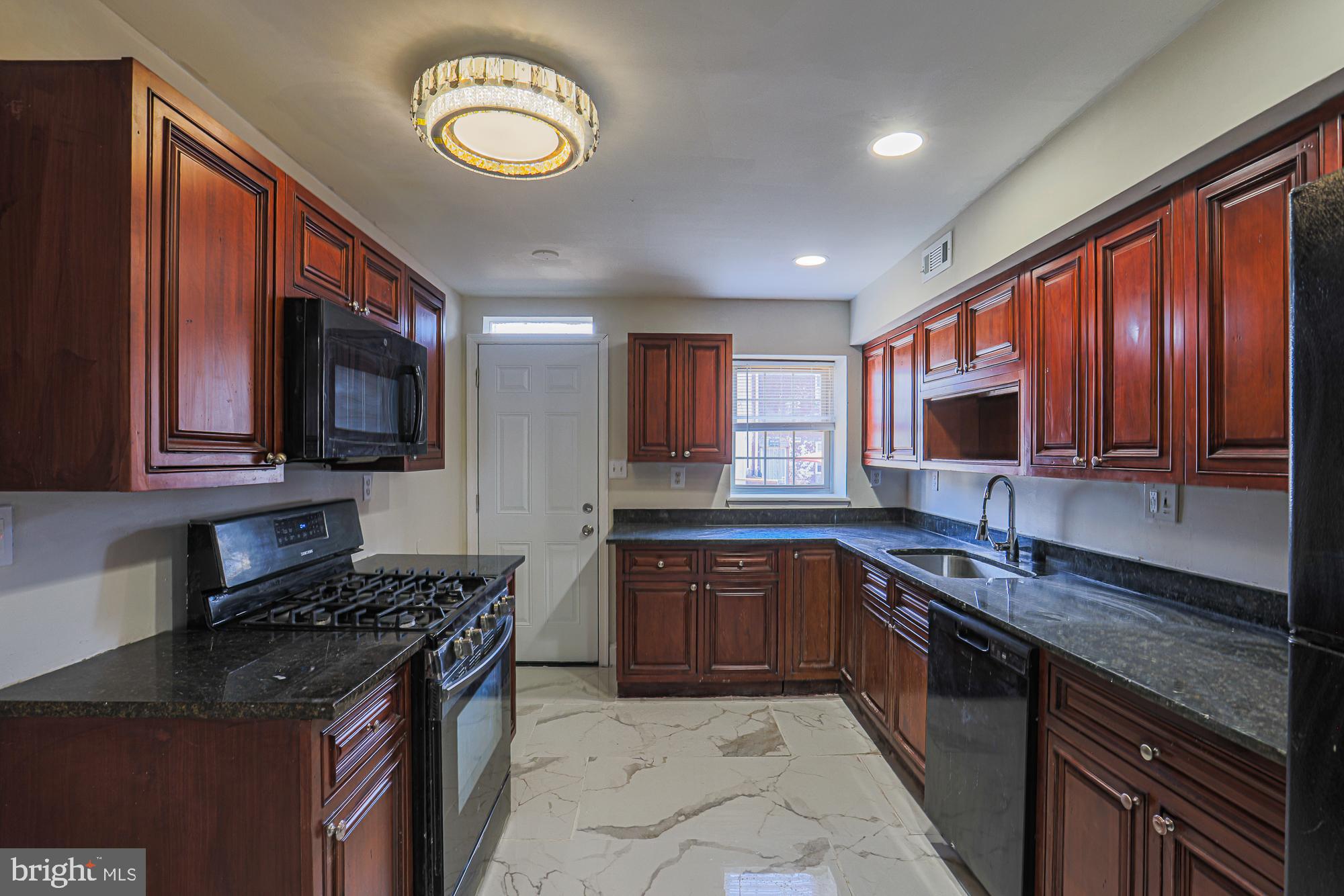 CARROLL PARK - Residential